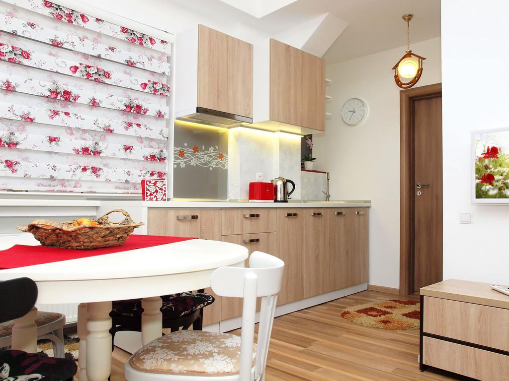 Fancy 1Bd Family Friendly In Historical Centre Apartman Bukarest Kültér fotó