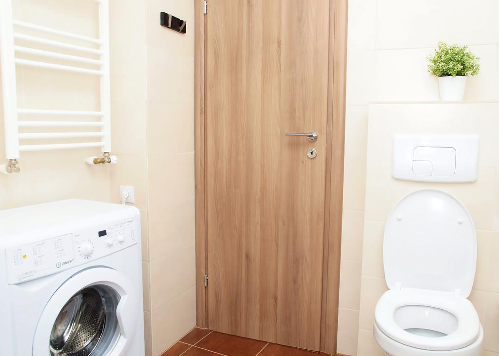 Fancy 1Bd Family Friendly In Historical Centre Apartman Bukarest Kültér fotó